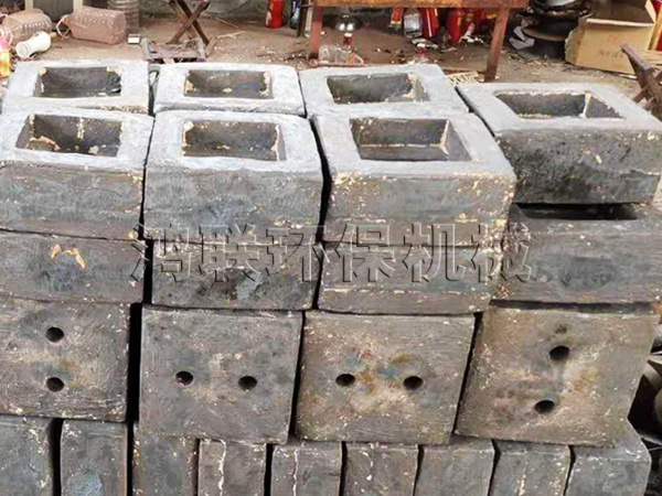 各种挖沙船，挖斗，链条配件